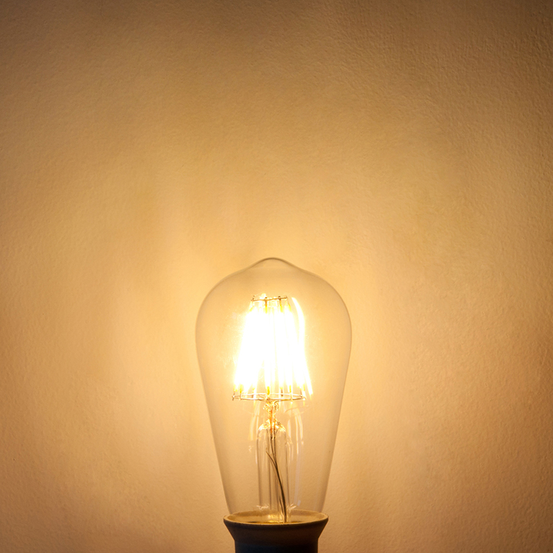 ST18 E26/E27 8W LED Vintage Antique Filament Light Bulb, 75W Equivalent, 4-Pack ST18 E26/E27 8W LED Vintage Antique Filament Light Bulb, 75W Equivalent, 4-Pack